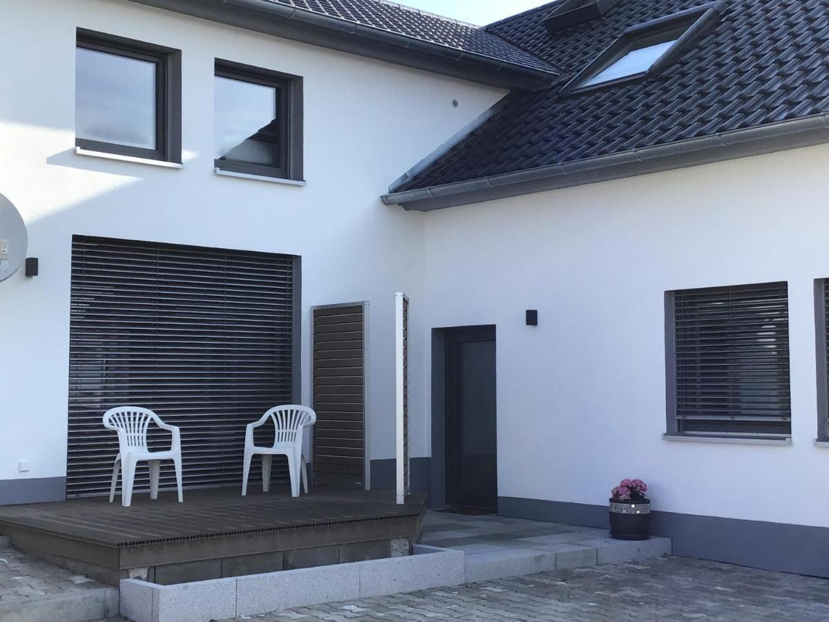 Vista-Apartments Ebersbach  Luaran gambar
